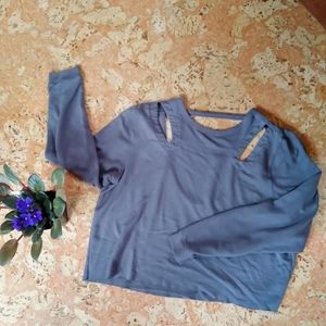 Joy Lab peekaboo backless lightweight sweater